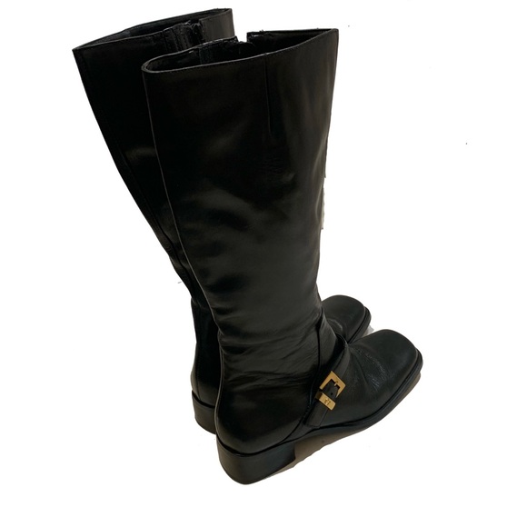 Etienne Aigner Black Leather Boots with Gold Buckle - Picture 3 of 9